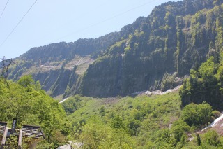 5月悪城の壁