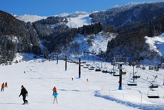 立山山麓スキー場　雷鳥バレー